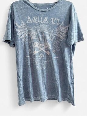 Aqua Men's Vintage-Style Graphic Tee - Blue